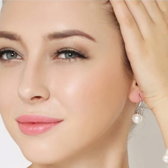 Pearl drop Plated Fashion Hook Earrings 10MM - Picture 3 of 5